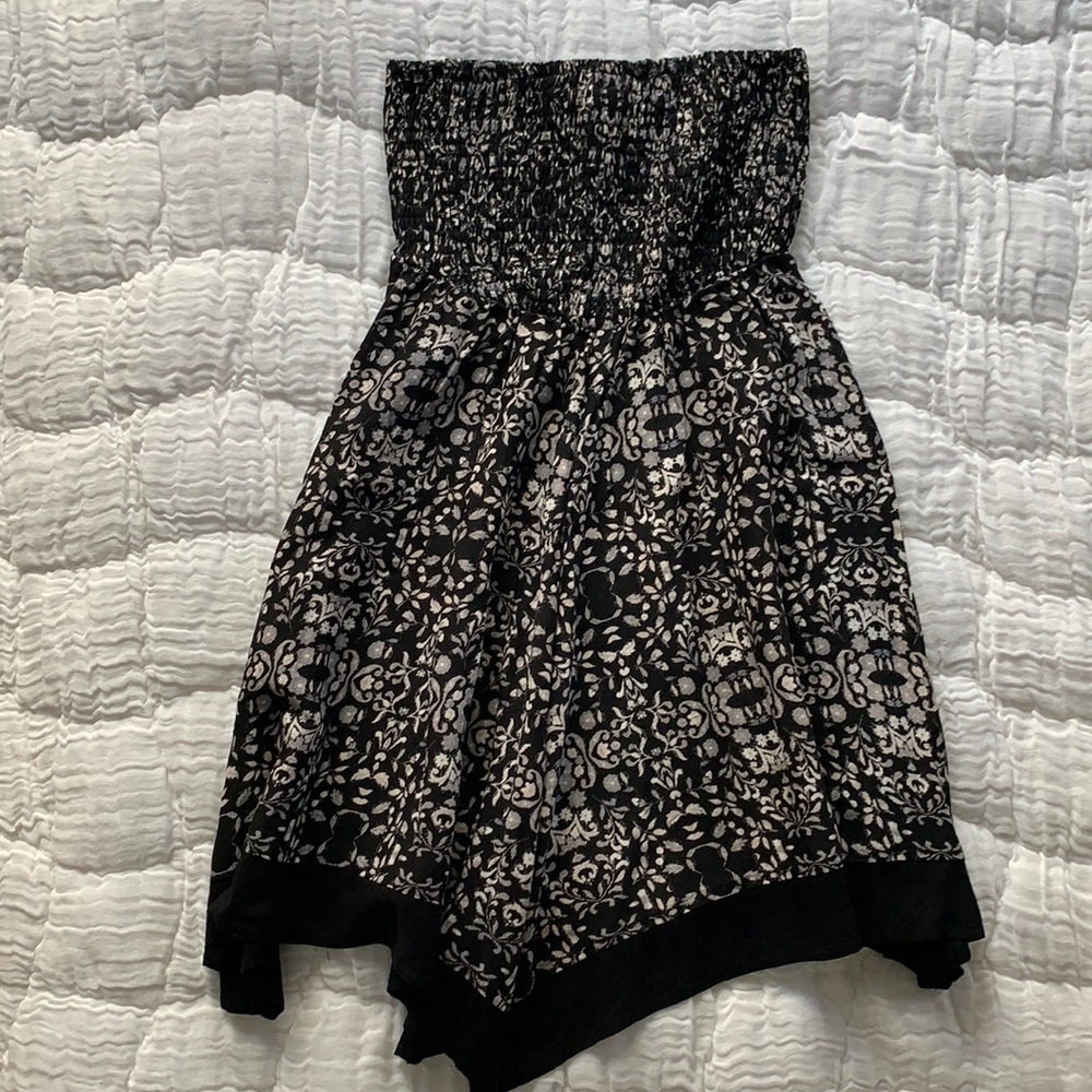 Staring At Stars Strapless Floral Dress - Size XS